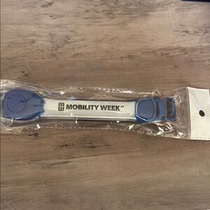 Blue Mobility Week Wristband with Clips